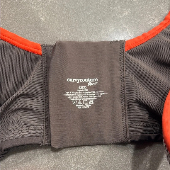 Curvy Couture Gray and Orange Sports Bra with Molded Cups - Picture 2 of 5